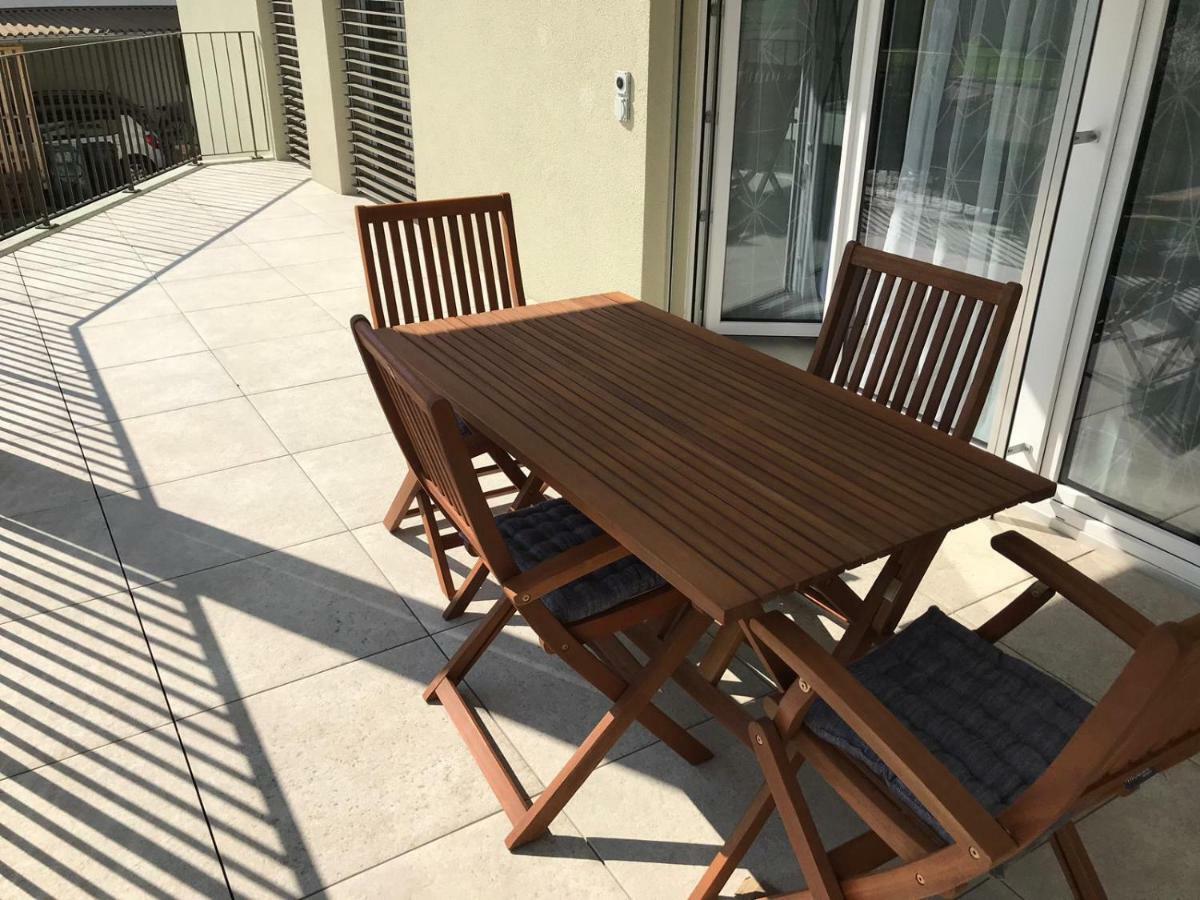 Easy-Living Apartments Dietwil מראה חיצוני תמונה