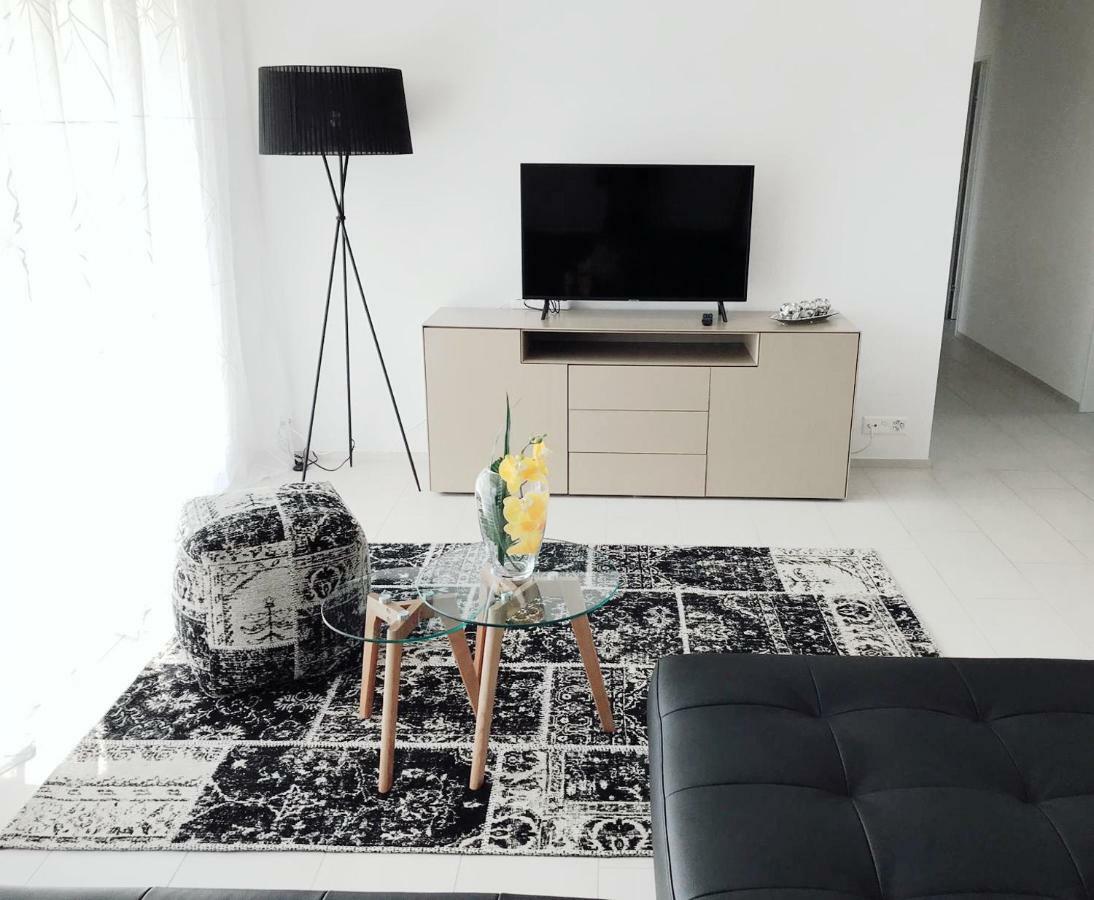 Easy-Living Apartments Dietwil מראה חיצוני תמונה
