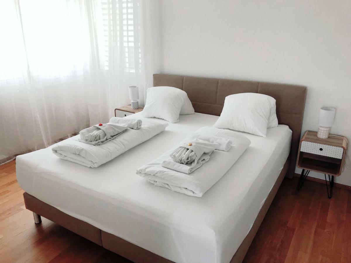 Easy-Living Apartments Dietwil מראה חיצוני תמונה